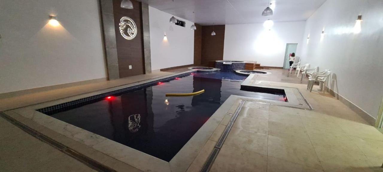Hotel Cavalinho Branco อากวัสจิลิงดอยา ภายนอก รูปภาพ